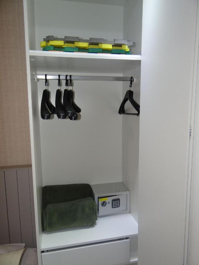 Apartamento Em Arraial Do Cabo, Desfrute De Momentos Inesquecíveis Em Uma De Luxo Com 2 Quartos, 2 Banheiros E 2 Vagas De Carro Entre A E A Lagoa *
